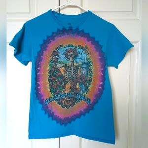 Grateful Dead small light blue t-shirt, liquid blue screen print tag.